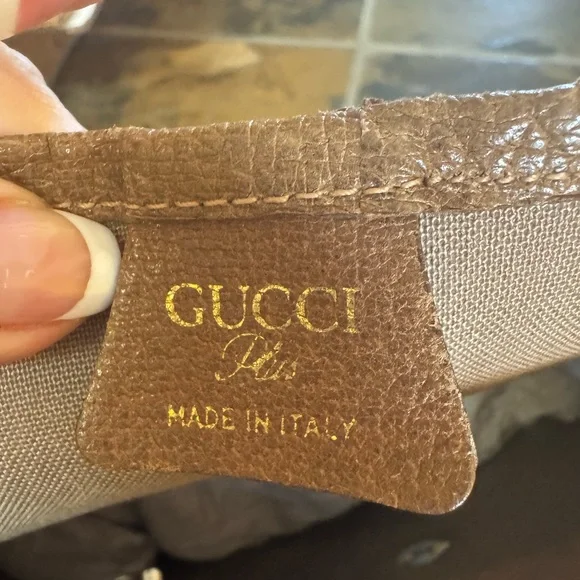 Gucci Vintage GG Plus Sherryline Tote/Handbag W/COA. - Picture 4 of 16